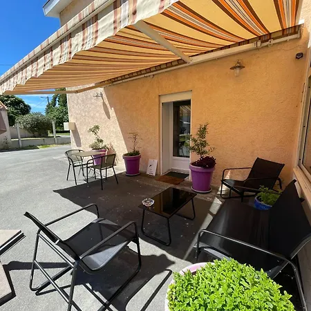 Bed & Breakfast Mieux Qu'a L'hotel ! #3 *