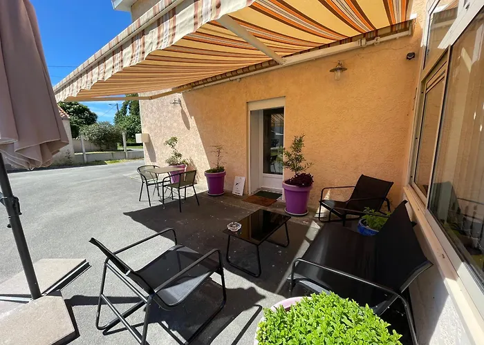 Bed and breakfast Mieux Qu'a L'hotel ! #3 3*